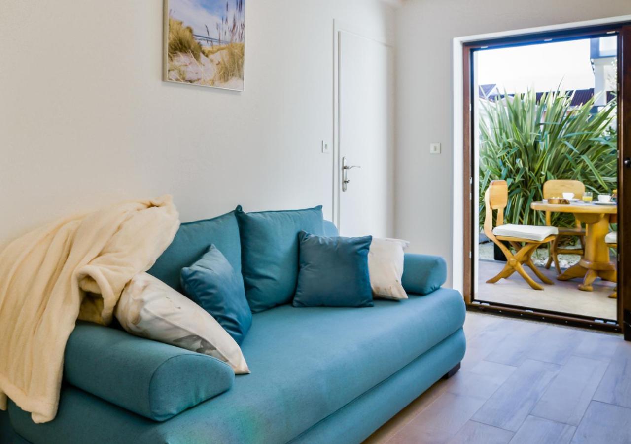 Apartments Villa Rosi 乌马格 外观 照片